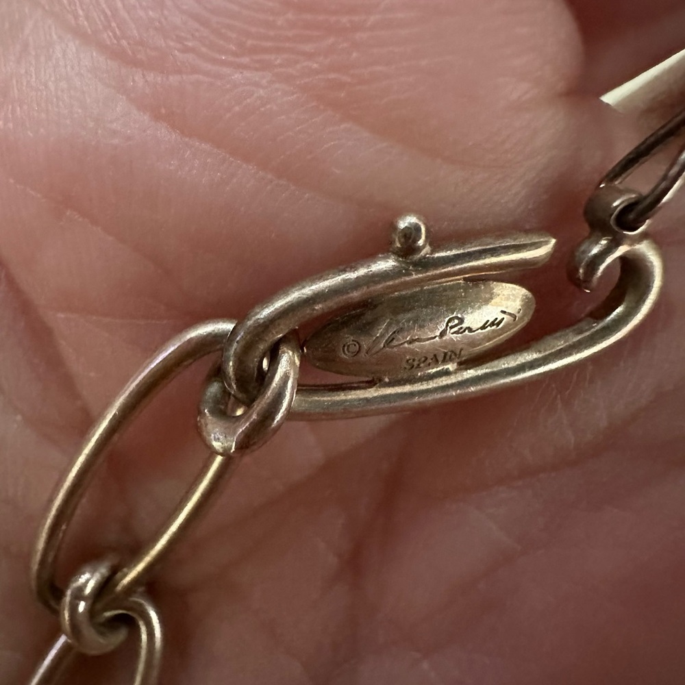 Tiffany & Co. Silver Heart Link Bracelet - Picture 4 of 5
